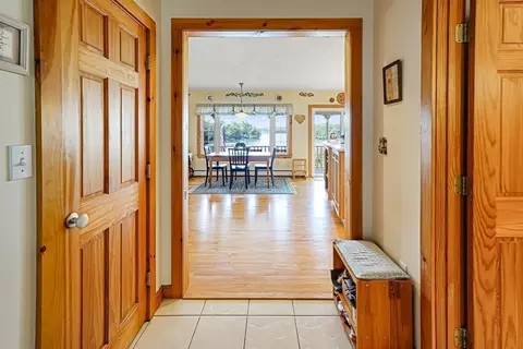 31 Bay View Rd, Webster, MA 01570 photo 8