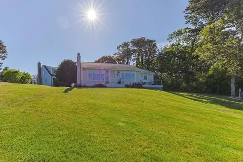 17 Bog Way, Chatham, MA 02633