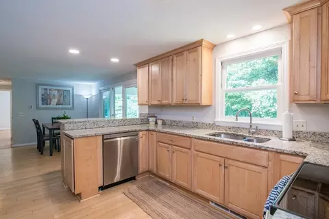 45 Cave Hill Rd, Leverett, MA 01054 photo 6