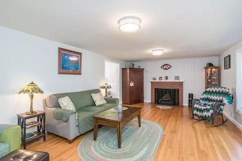 567 Maple Rd, Longmeadow, MA 01106 photo 7