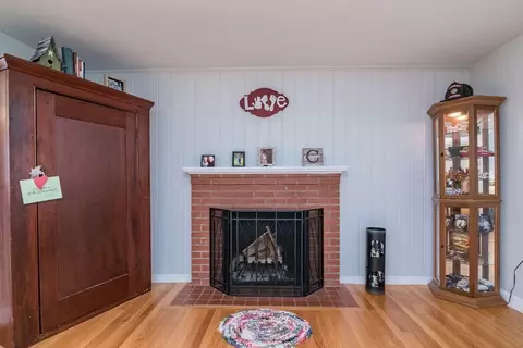 567 Maple Rd, Longmeadow, MA 01106 photo 10