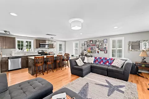 3 Winter Holw, Plymouth, MA 02360