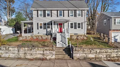 48 Arlington Rd #2, Woburn, MA 01801