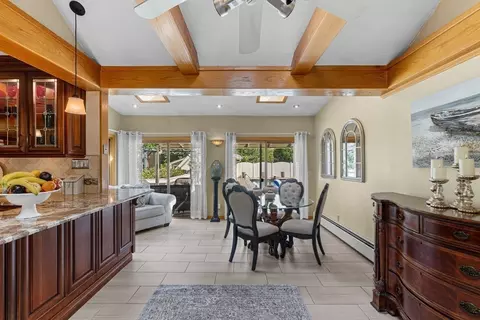 39 Pershing Ave, Acushnet, MA 02743 photo 22