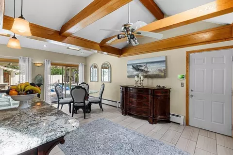 39 Pershing Ave, Acushnet, MA 02743 photo 20