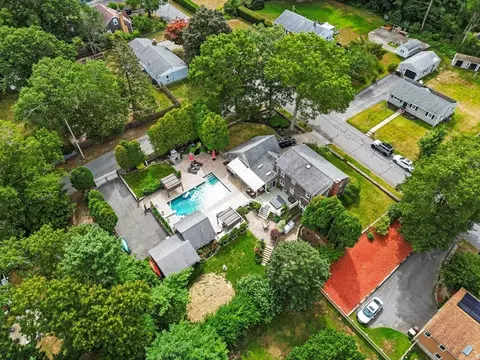 39 Pershing Ave, Acushnet, MA 02743 photo 15
