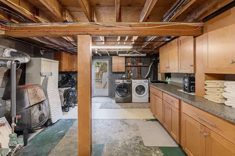 39 Pershing Ave, Acushnet, MA 02743 photo 40