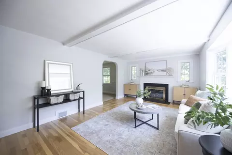 88 Fox Meadow Ln, Dedham, MA 02026 photo 4