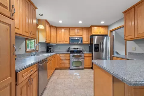 52 Timberline Rd, Millis, MA 02054 photo 7