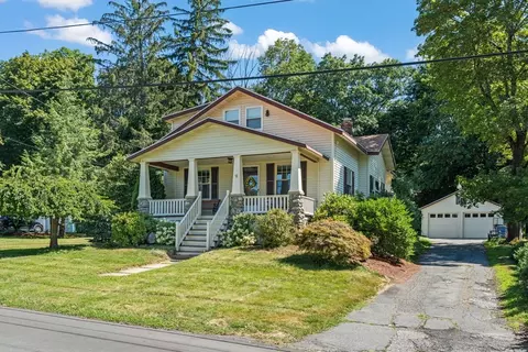9 Coolidge Ave, Haverhill, MA 01832