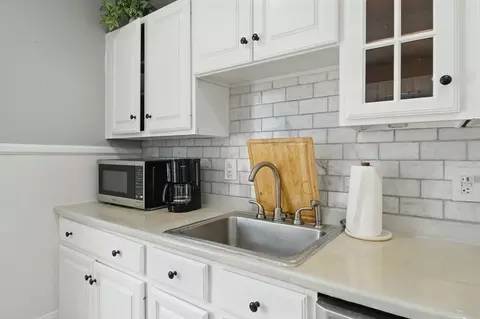35 Locust St #3, Danvers, MA 01923 photo 23