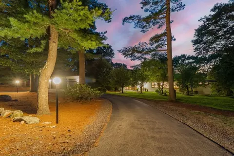 145 Walpole St, Dover, MA 02030 photo 34
