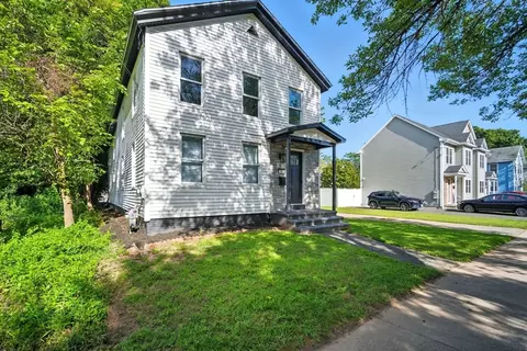 15 Bates St, Westfield, MA 01085