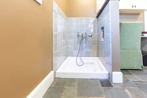 17 Deforest Rd, Newton, MA 02462 photo 7