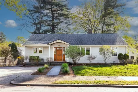 17 Deforest Rd, Newton, MA 02462