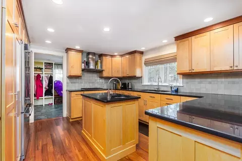 17 Deforest Rd, Newton, MA 02462 photo 10