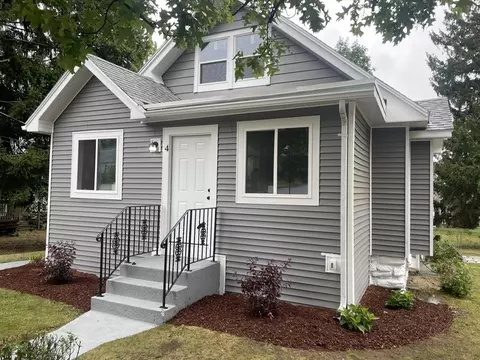 4 Blue Bell Rd, Worcester, MA 01606