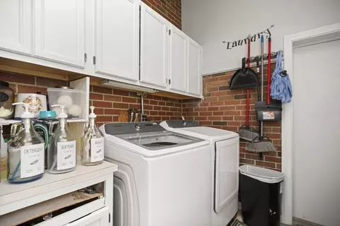 255 Moore St, Chicopee, MA 01013 photo 17