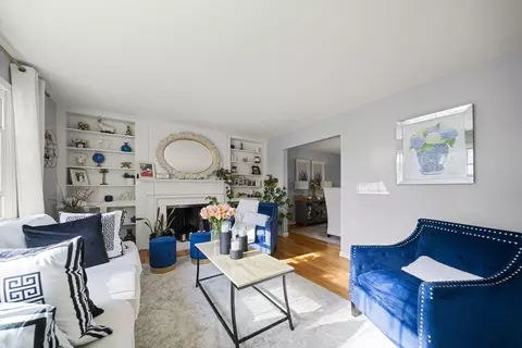255 Moore St, Chicopee, MA 01013 photo 4