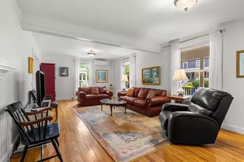 15 Beacon St, Danvers, MA 01923 photo 3