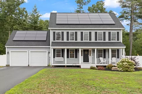 8 Lois Ln, Townsend, MA 01469