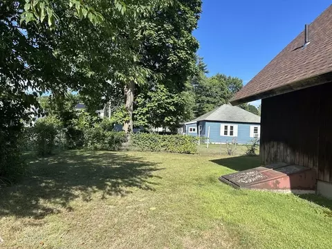 41 Pelham St, Springfield, MA 01109 photo 23