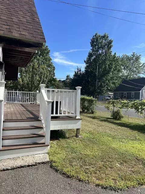 41 Pelham St, Springfield, MA 01109 photo 19