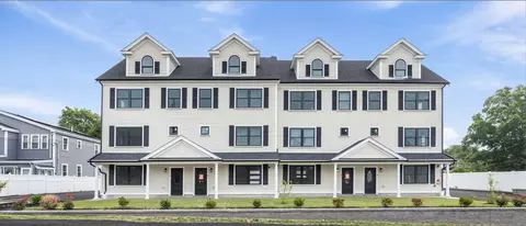 161 Sumner St #4, Quincy, MA 02169