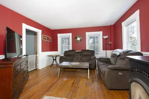 31 Maple St, Clinton, MA 01510 photo 23