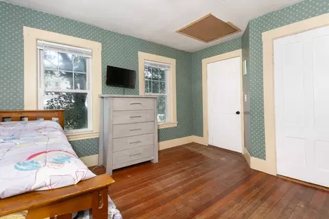 31 Maple St, Clinton, MA 01510 photo 37