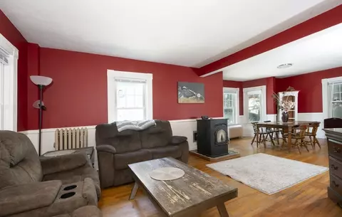 31 Maple St, Clinton, MA 01510 photo 17