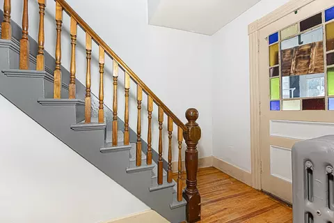 31 Maple St, Clinton, MA 01510 photo 16