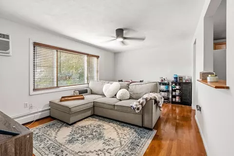 70 Mudge #13, Lynn, MA 01902