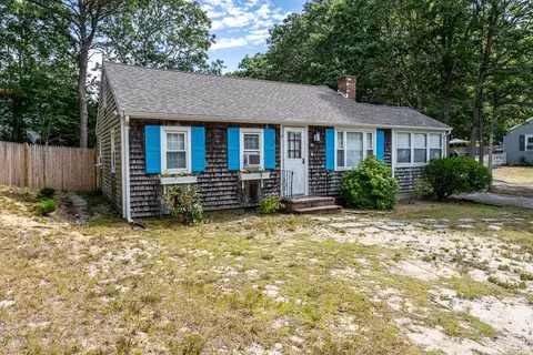 68 Acres Ave, Yarmouth, MA 02673