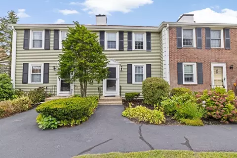 848 Plain St #5, Marshfield, MA 02050 photo 2