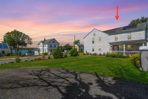 3063 N Main St, Fall River, MA 02720