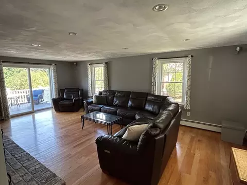 19 West St, Danvers, MA 01923 photo 13