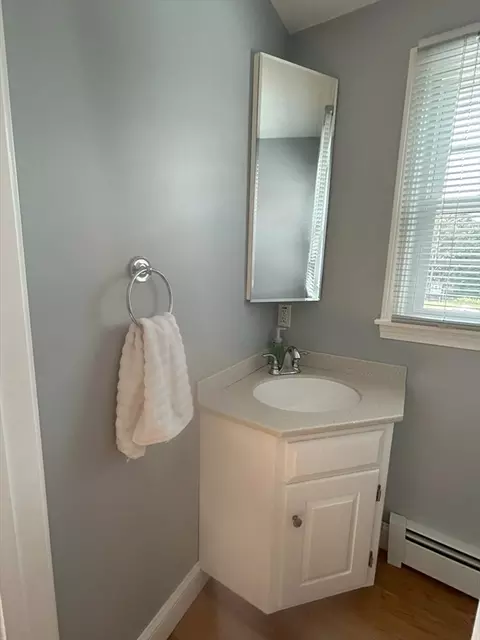 19 West St, Danvers, MA 01923 photo 7