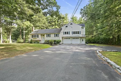 85 Maryland St, Marshfield, MA 02050