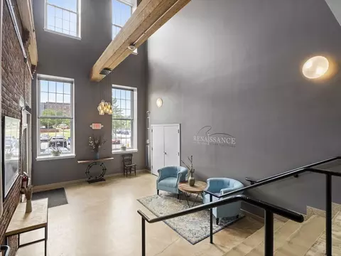 35 Riverwalk Way #203, Lowell, MA 01854