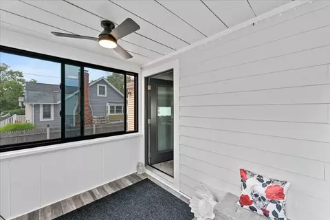 33 D St, Hull, MA 02045 photo 5