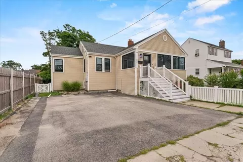 33 D St, Hull, MA 02045 photo 38