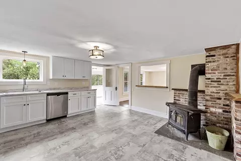 175 Petersham Rd, Phillipston, MA 01331 photo 6