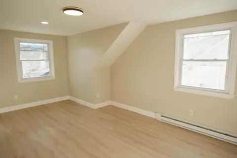 49 Worthy St, Springfield, MA 01104 photo 27