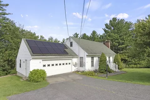 712 Barker Rd, Pittsfield, MA 01201
