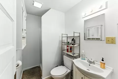 40 Baxter St, Woonsocket, RI 02895 photo 16
