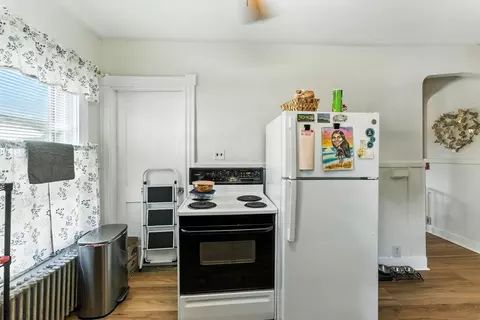 40 Baxter St, Woonsocket, RI 02895 photo 9