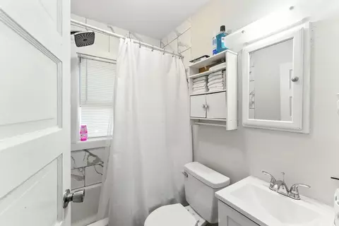 40 Baxter St, Woonsocket, RI 02895 photo 12