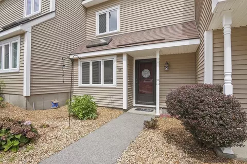 70 Pleasant St #45, Oxford, MA 01537