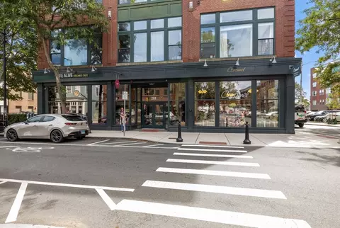 281 Essex St #201, Salem, MA 01970